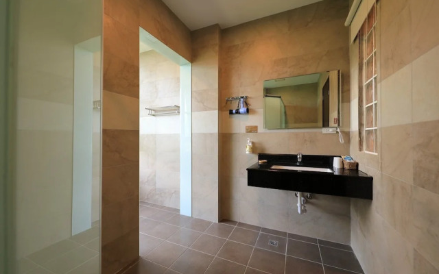 Five mountains and Three Water B&B