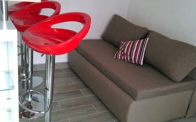 Cozy Holiday Home in Sumartin near Sea