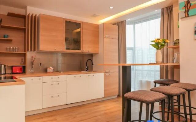 May Seven Hotel and Suites
