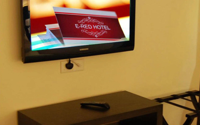 Ernes Hotel
