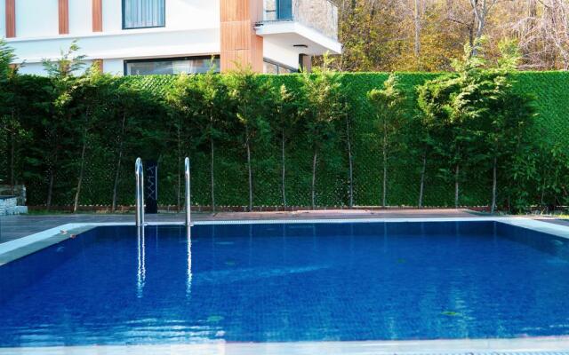 9 İnci Villaları Sapanca
