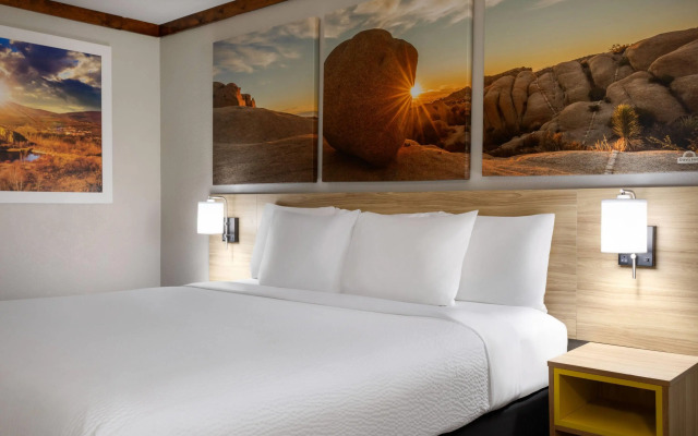 Days Inn by Wyndham Suites Fredericksburg