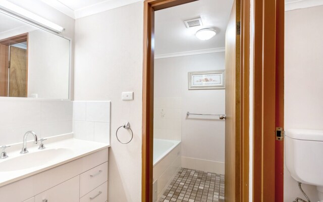 Bay Parklands, Unit 65/2 Gowrie Avenue