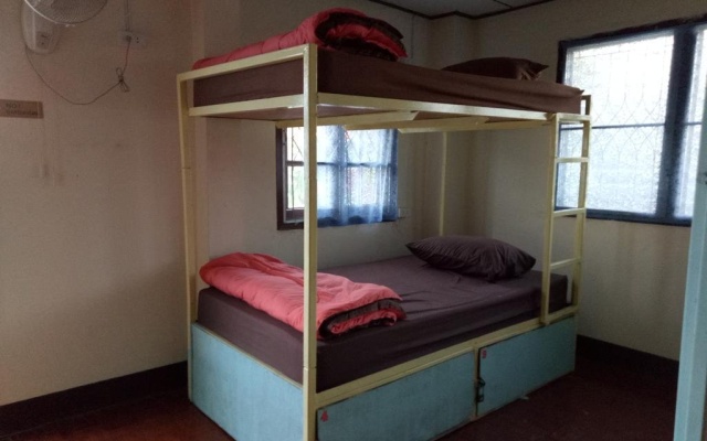 Sticky Rice Home – Guest Rooms – Chiang Mai