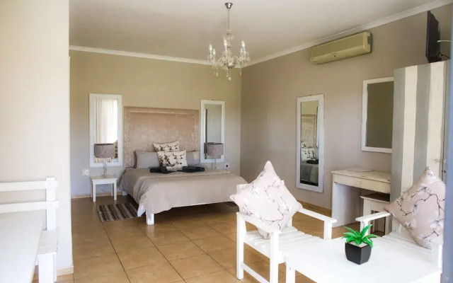 Heja Game Lodge