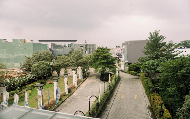 Comfort 2Br At 3Rd Floor Baileys Apartment