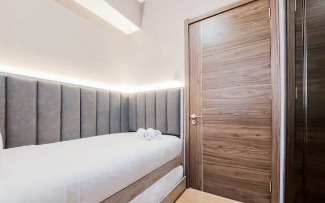 Spacious And Nice 2Br At Sky House Bsd Apartment