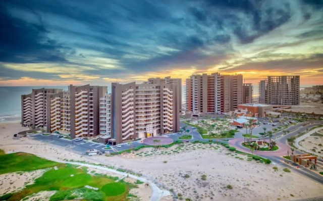 Luxury Las Palomas Oceanview Condo - Phase 2