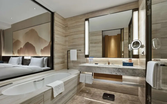 DoubleTree by Hilton Quzhou