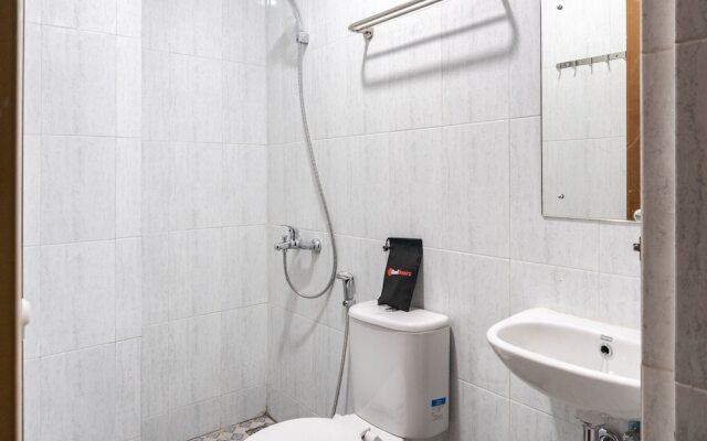 RedDoorz near Manhattan Square Medan
