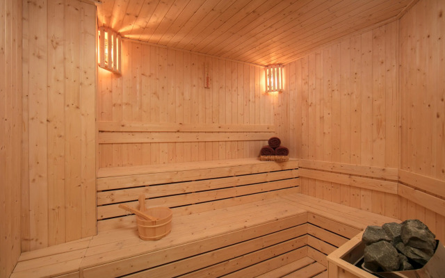 Aurora Premium - A Lifestyle Hotel