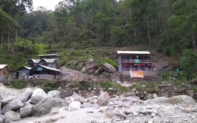 Vamoosetrail Pedong Village Resort