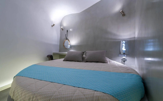 Nefeli Homes - Adults Only