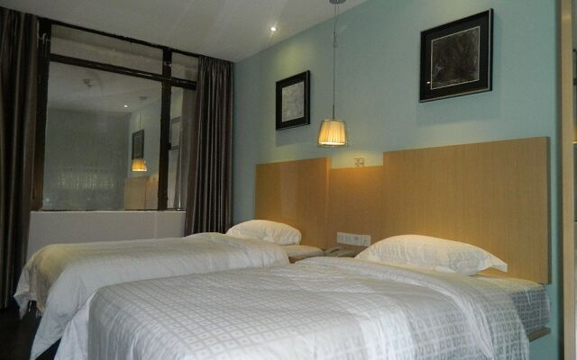 Sealy Hotel