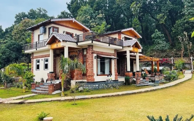 Vanhills-Luxury Home Stay in Jim Corbett