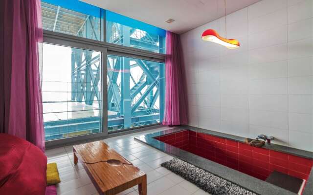Haslla Art World Museum Hotel