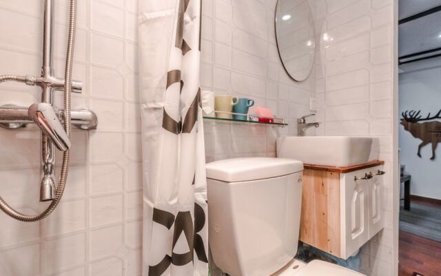 Cozy Apartment Best Location 616
