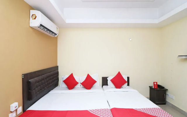 OYO Flagship 38019 Hotel Sea Sand