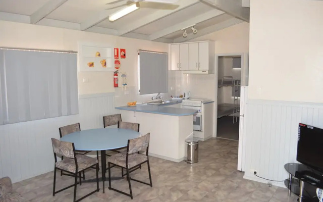 Yarrawonga Riverlands Tourist Park
