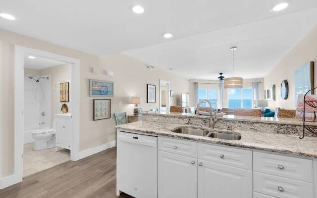 Emerald Isle Unit 406