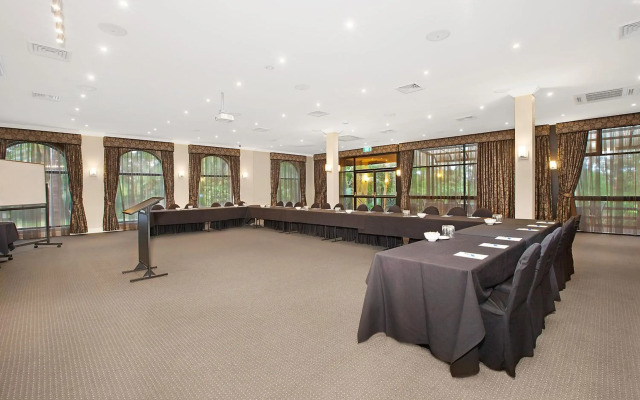 Checkers Resort & Conference Centre