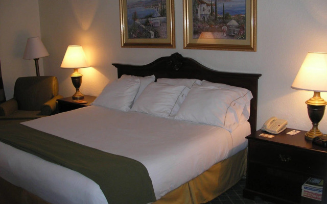 Ruskin Inn Tampa-Sun City Center