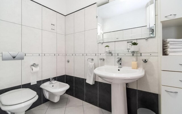 Awesome Apartment in Sutivan With Wifi and 3 Bedrooms