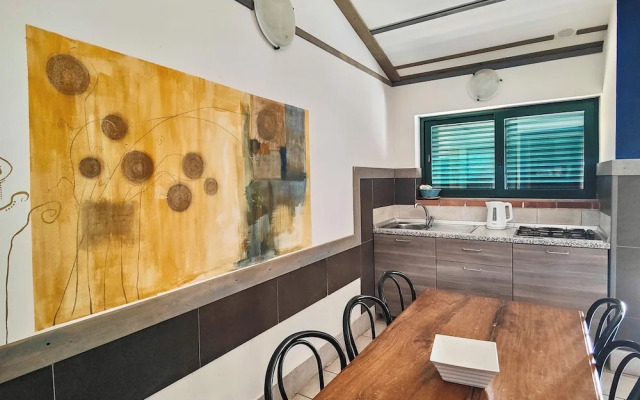 Residence con piscina a Guardistallo