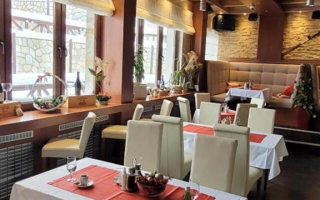 LUX STUDIO 1505 Apart Hotel Zoned II