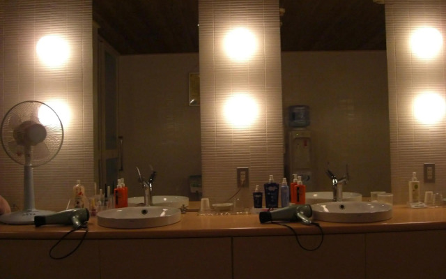 Okunikko Konishi Hotel
