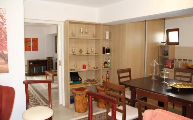 ΑΡΙΩΝ Village & Suites