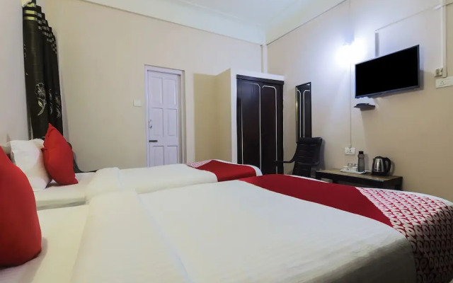 Oyo 22570 Amenity Guest House