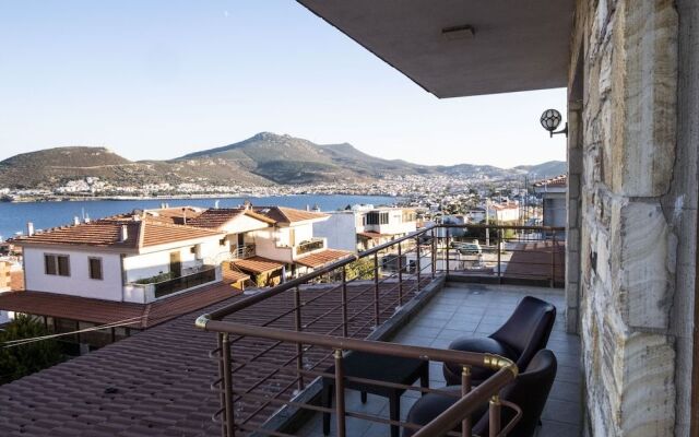 Stone House Foca Butik Otel