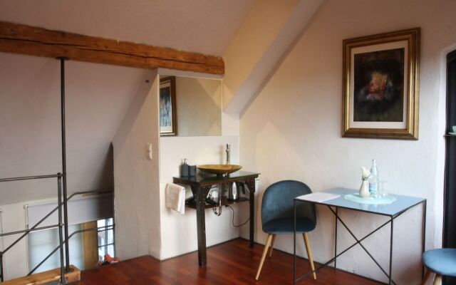 Art-be-and-b Bed and Breakfast