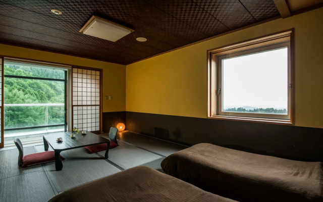 Takamiya Rurikura Resort