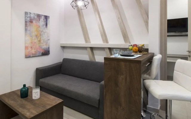 Spiegel Small Flat White Tower