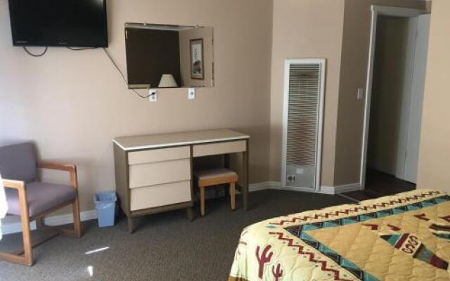 Sun -N- Sand Motel