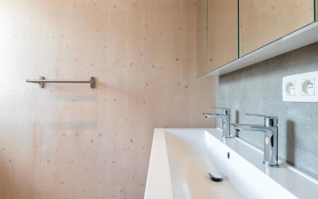 Cozy Apartment Near the Beach