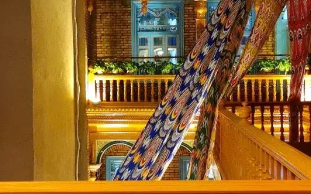 Jiulongquan Guesthouse