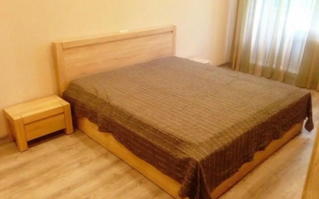 Inndays Podolsk on Znamya Oktyabrya 17