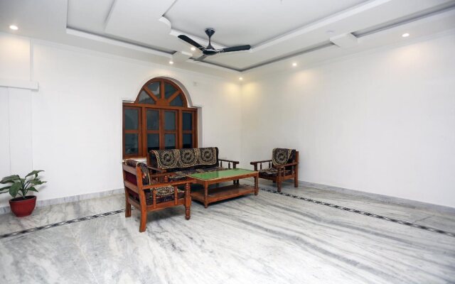 Chelsea Palace BY OYO Rooms