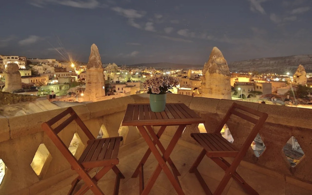 Shoestring Cave House - Hostel