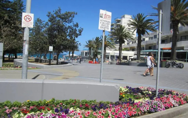 Cronulla Beach Elanora Gardens