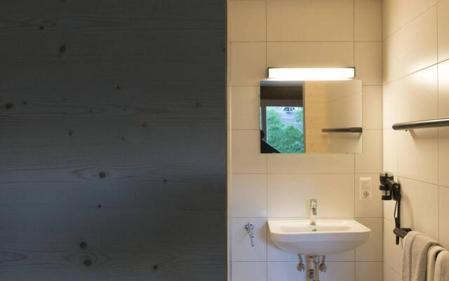 Ferienwohnungen am Berg - Almhütte Alfen