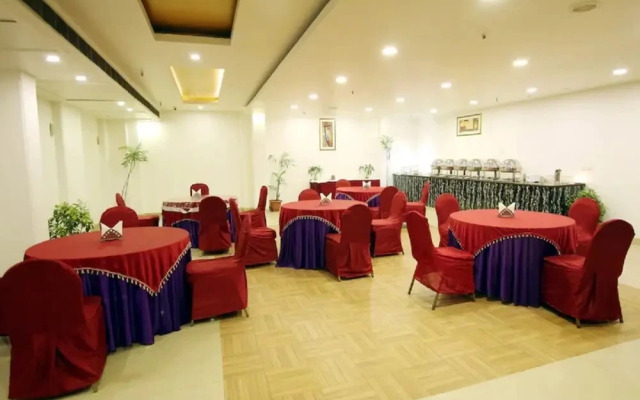 Goroomgo Rousha Inn Ghaziabad