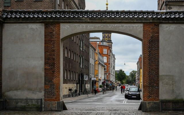 Beautiful 3 Bedroom Apartment In A Lovely Neighborhood Of Christianshavn