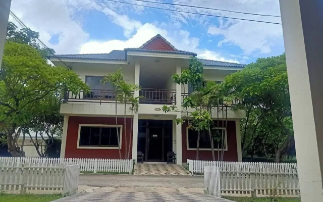 Hong Feng 168 Villa Hotel