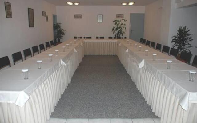 Hotel Vicky
