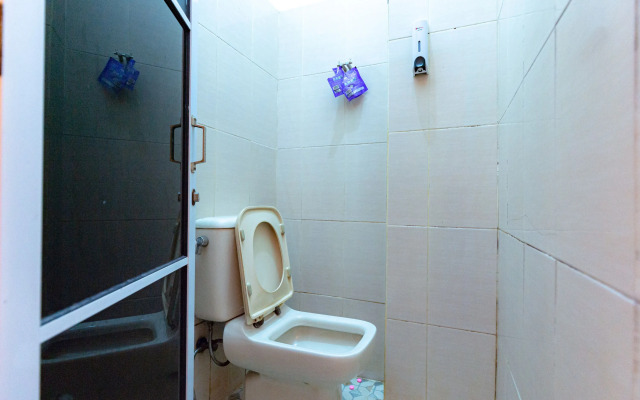 RedDoorz near Hang Nadim Batam Airport