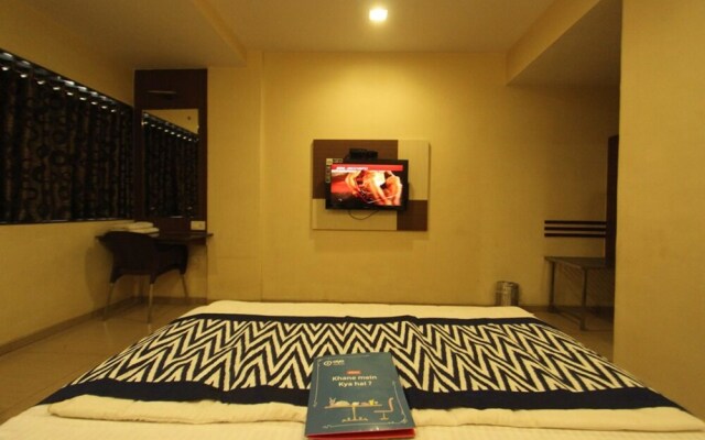 OYO 1370 Hotel Akash